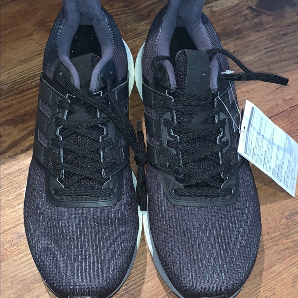 Adidas supernova glide boost 4 size 11 NEVER WORN